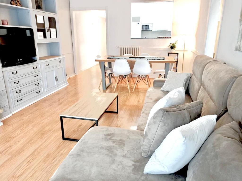 Family-Friendly Home In Central Barcelona 4Bdr Zewnętrze zdjęcie